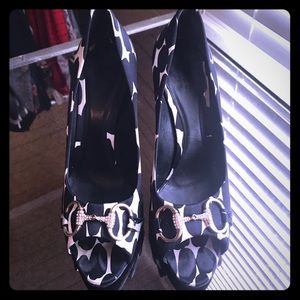 Gucci open toe stilettos